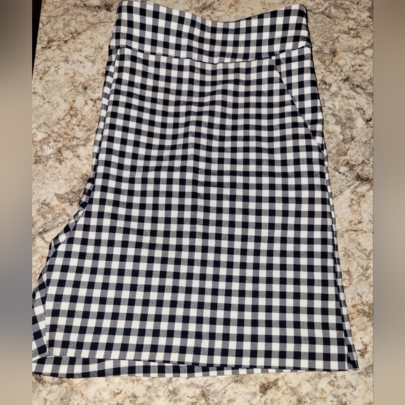 Black and White Checkered Women's Shorts - Picture 1 of 7